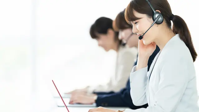コールセンター女性